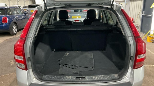 Used Kia Ceed 2010 for sale - 76239062: Photo 7