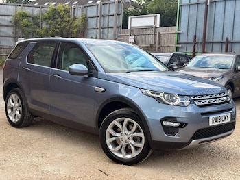 Used Land Rover Discovery Sport 2019 for sale - 79132651: Photo