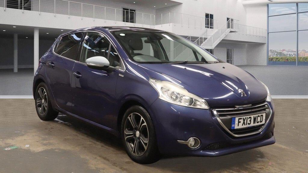 Used Peugeot 208 2013 for sale - 76633529: Photo 1