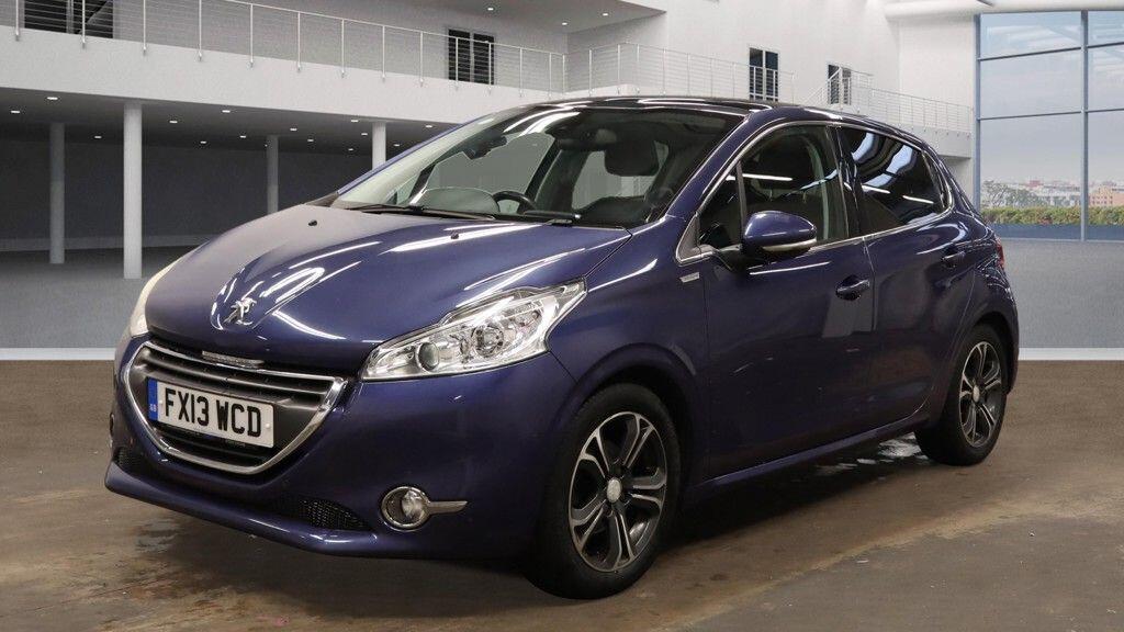 Used Peugeot 208 2013 for sale - 76633529: Photo 3