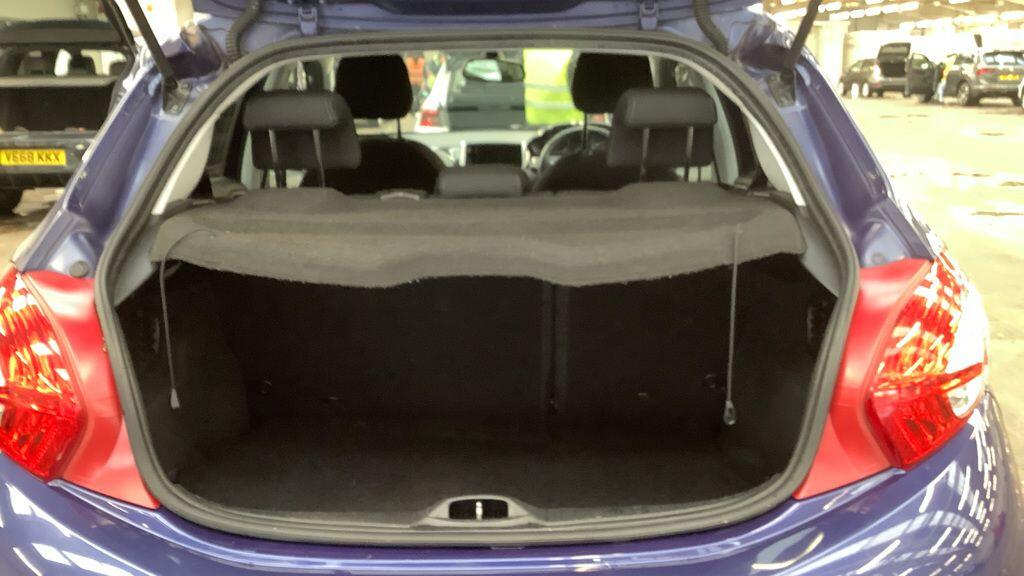 Used Peugeot 208 2013 for sale - 76633529: Photo 7