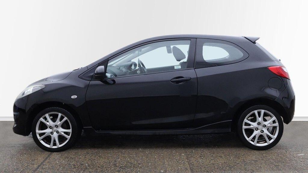 Used Mazda Mazda2 2010 for sale - 77029347: Photo 6