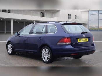 Used Volkswagen Golf 2011 for sale - 77016373: Photo