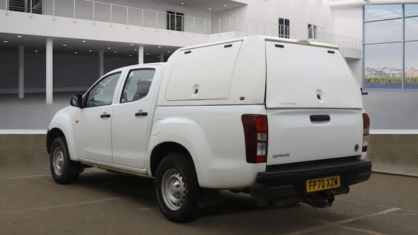 Used Isuzu D-Max 2021 for sale - 76179510: Photo 5