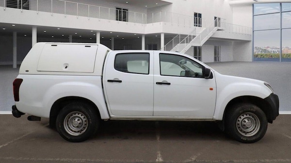 Used Isuzu D-Max 2021 for sale - 76179510: Photo 8
