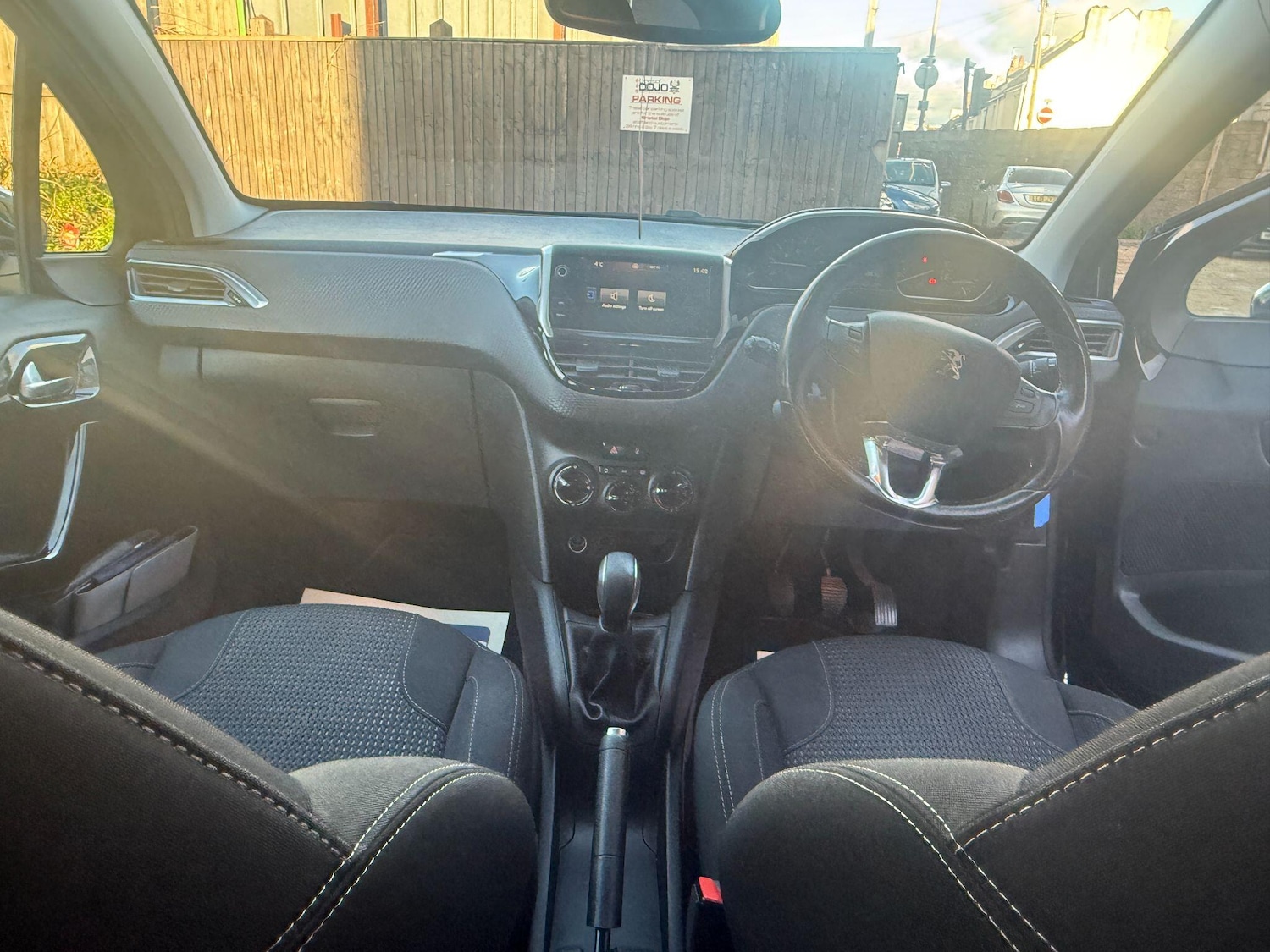 Used Peugeot 208 for sale - 76990479: Photo 43