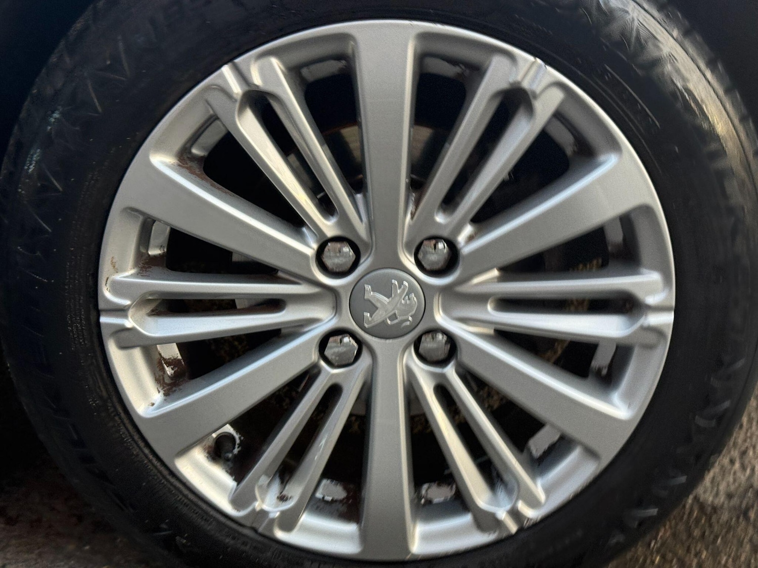 Used Peugeot 208 for sale - 76990479: Photo 56