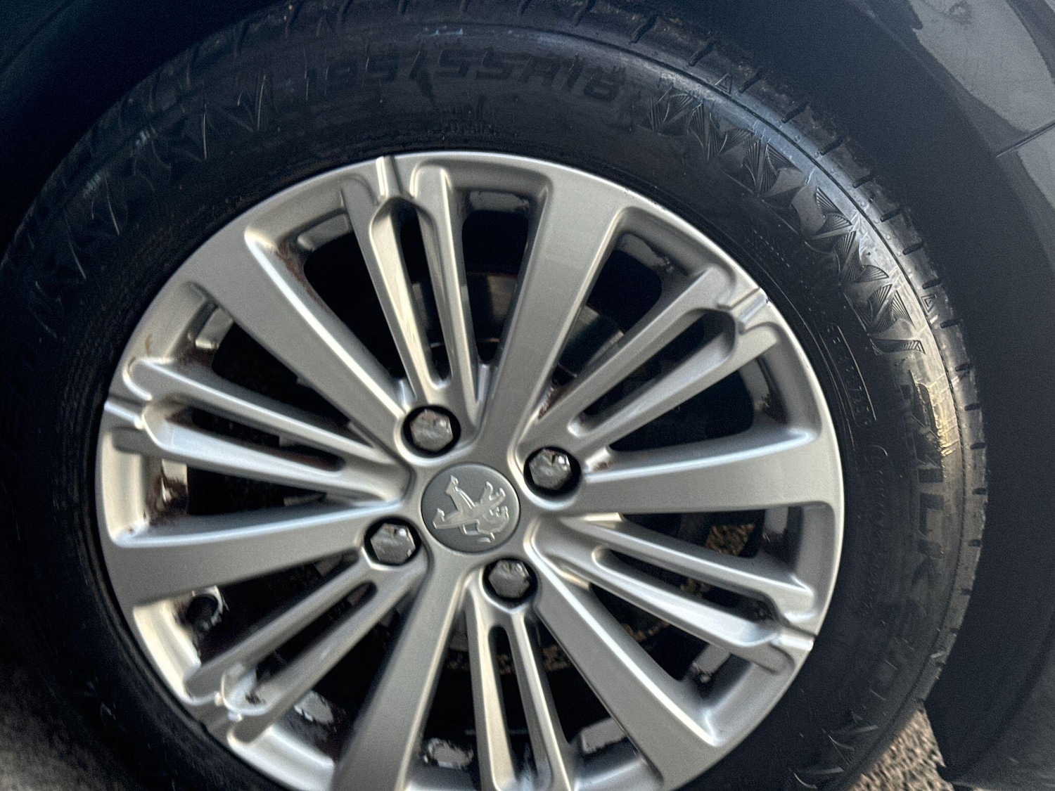 Used Peugeot 208 for sale - 76990479: Photo 57