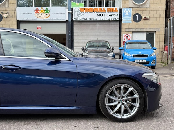Used Alfa Romeo Giulia 2017 for sale - 76152673: Photo 20