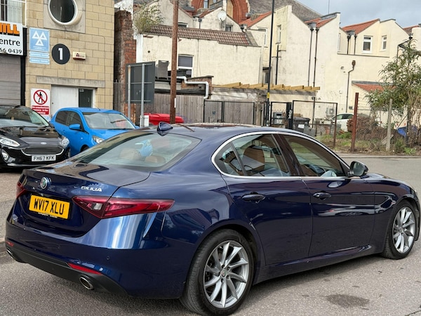 Used Alfa Romeo Giulia 2017 for sale - 76152673: Photo 21