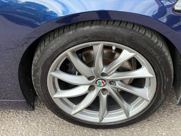 Used Alfa Romeo Giulia 2017 for sale - 76152673: Photo 40