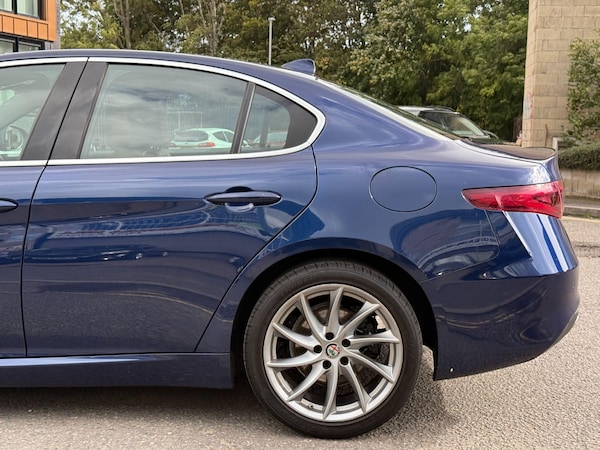 Used Alfa Romeo Giulia 2017 for sale - 76152673: Photo 43