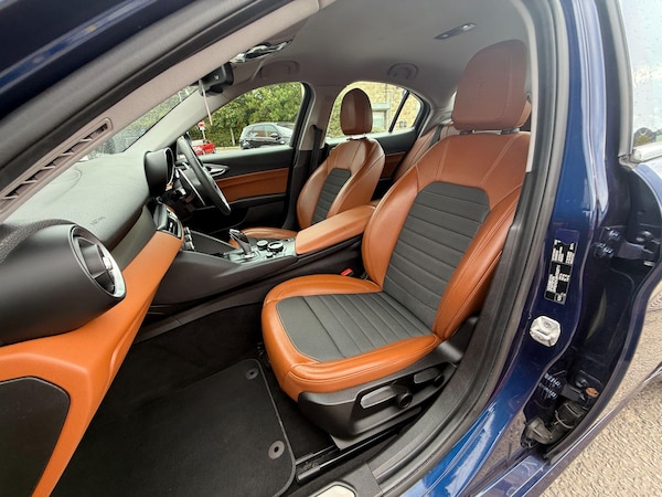 Used Alfa Romeo Giulia 2017 for sale - 76152673: Photo 51