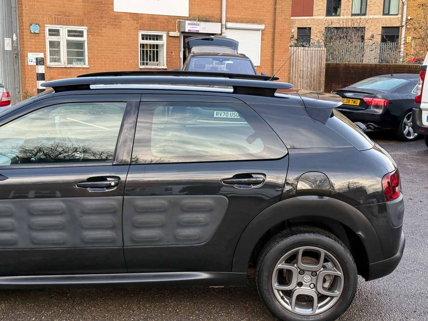 Used Citroen C4 Cactus 2015 for sale - 77029716: Photo 21
