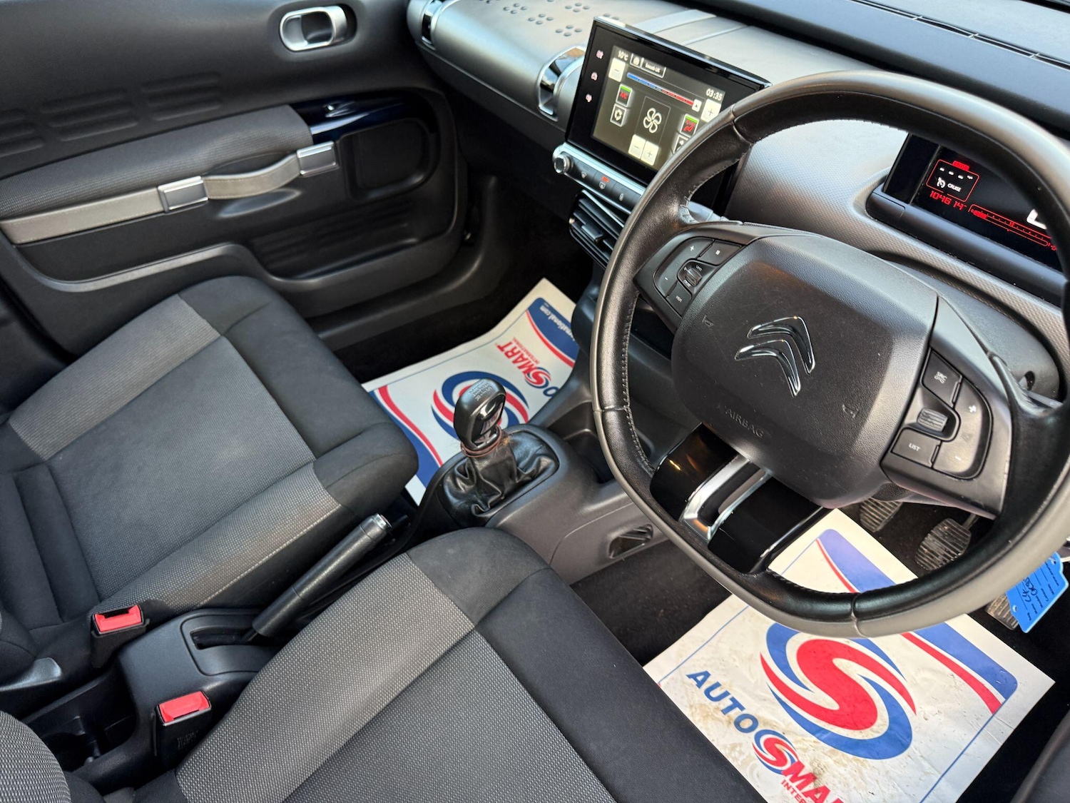 Used Citroen C4 Cactus 2015 for sale - 77029716: Photo 45