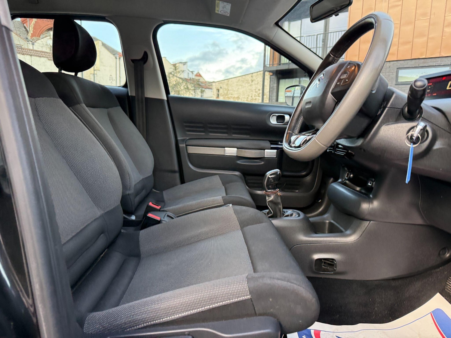 Used Citroen C4 Cactus 2015 for sale - 77029716: Photo 48