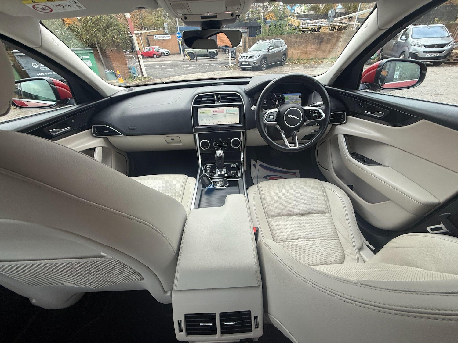 Used Jaguar XE 2020 for sale - 76389332: Photo 16