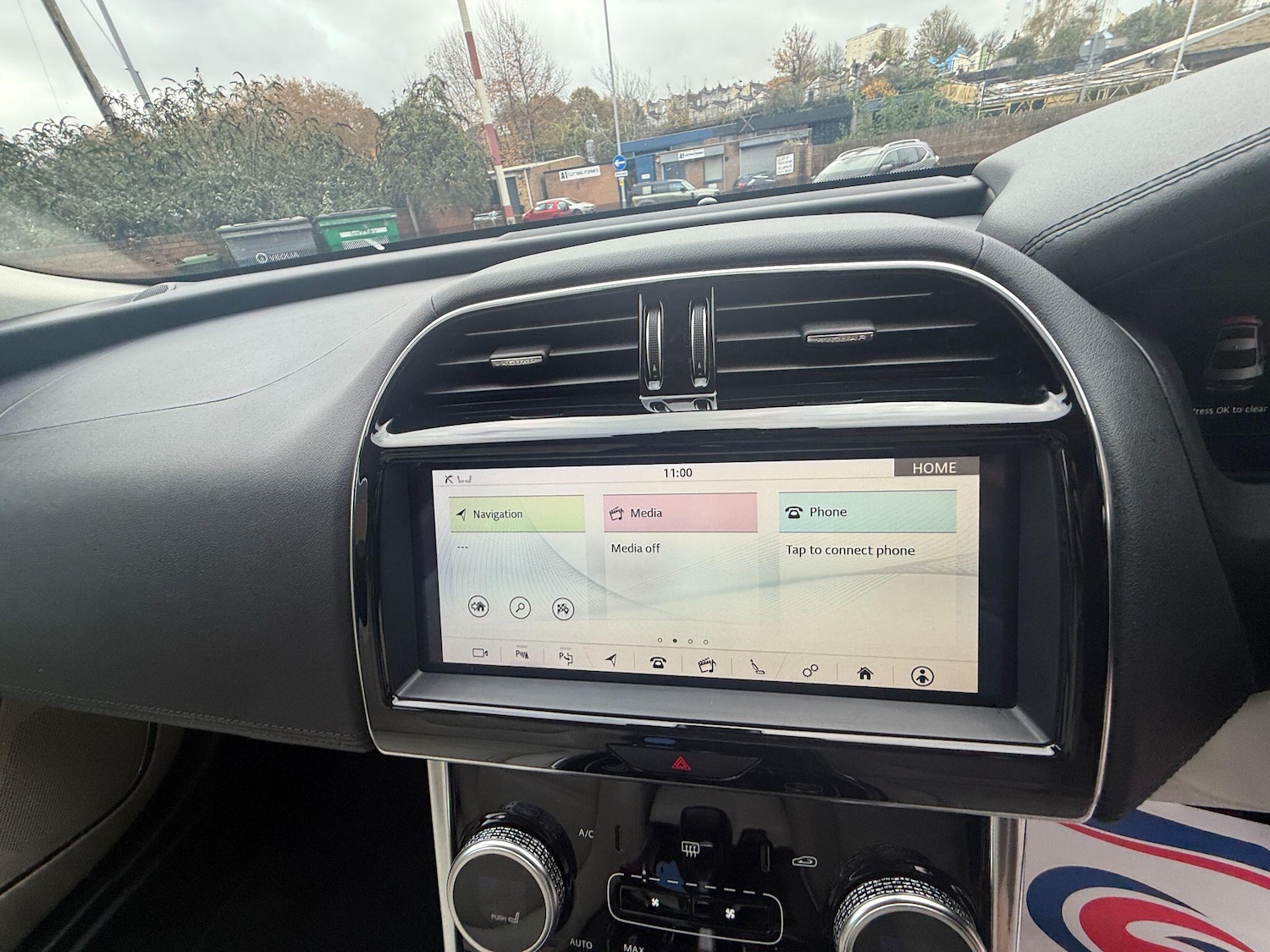 Used Jaguar XE 2020 for sale - 76389332: Photo 33