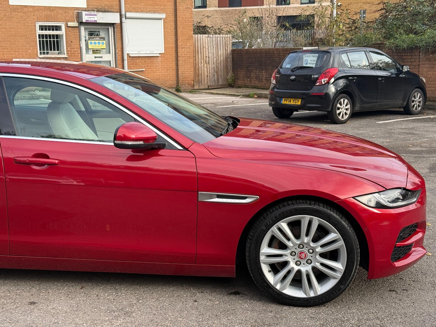 Used Jaguar XE 2020 for sale - 76389332: Photo 44