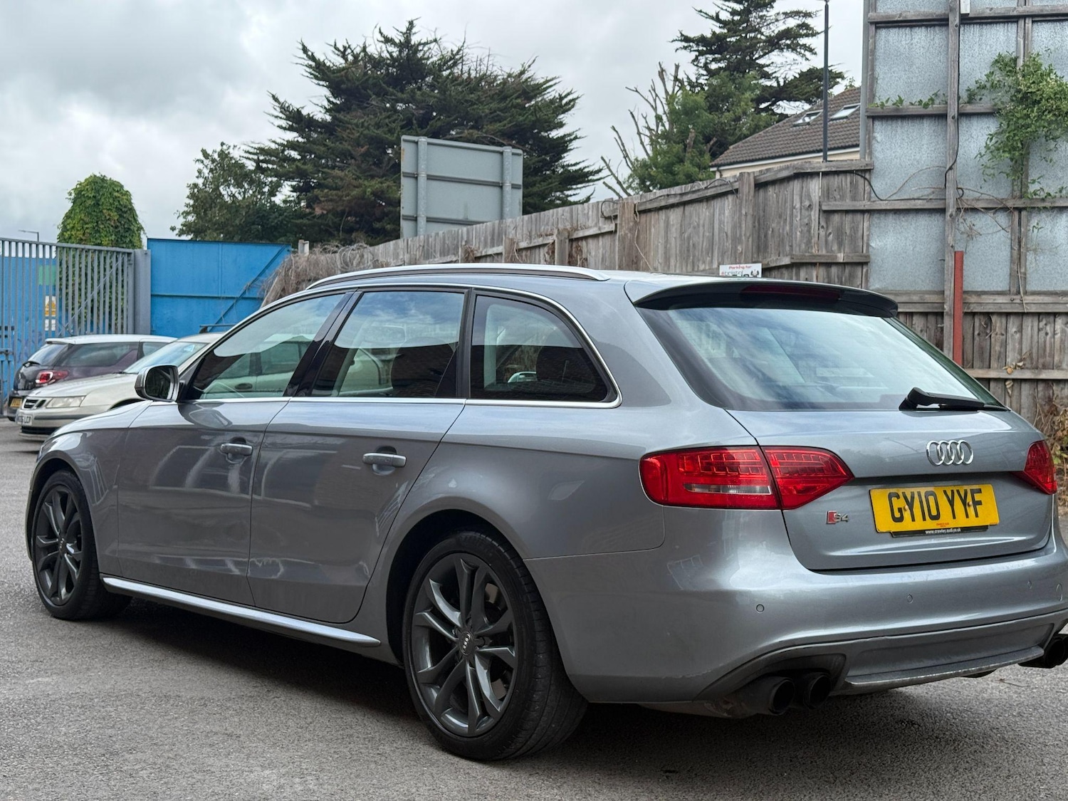 Used Audi S4 Avant 2010 for sale - 76151464: Photo 12