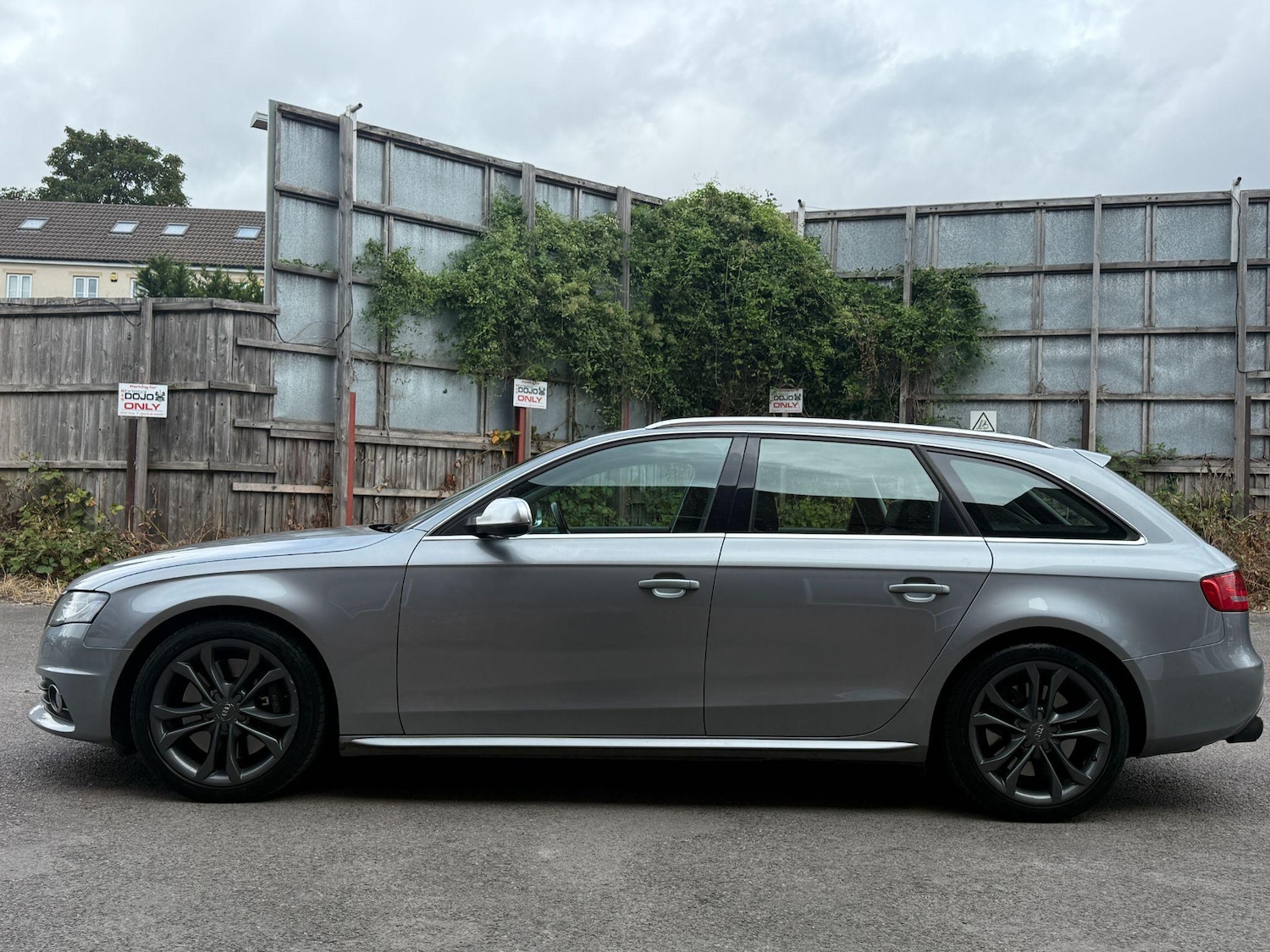 Used Audi S4 Avant 2010 for sale - 76151464: Photo 15