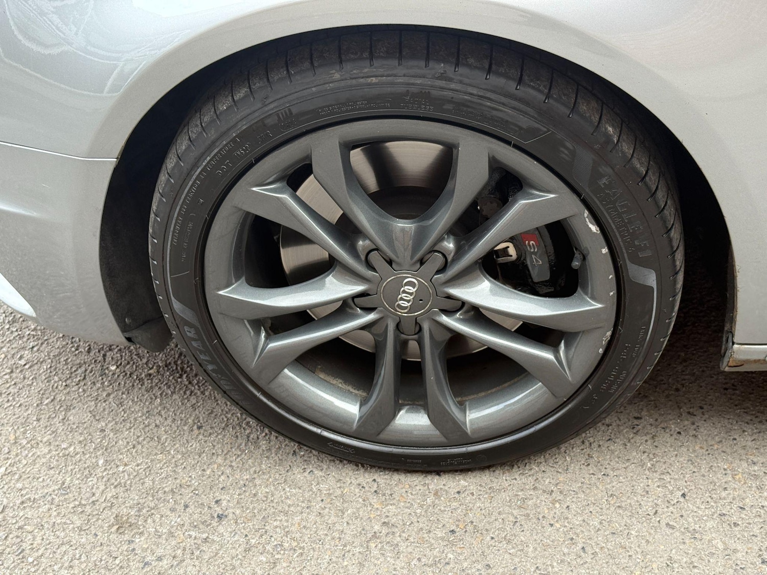 Used Audi S4 Avant 2010 for sale - 76151464: Photo 45