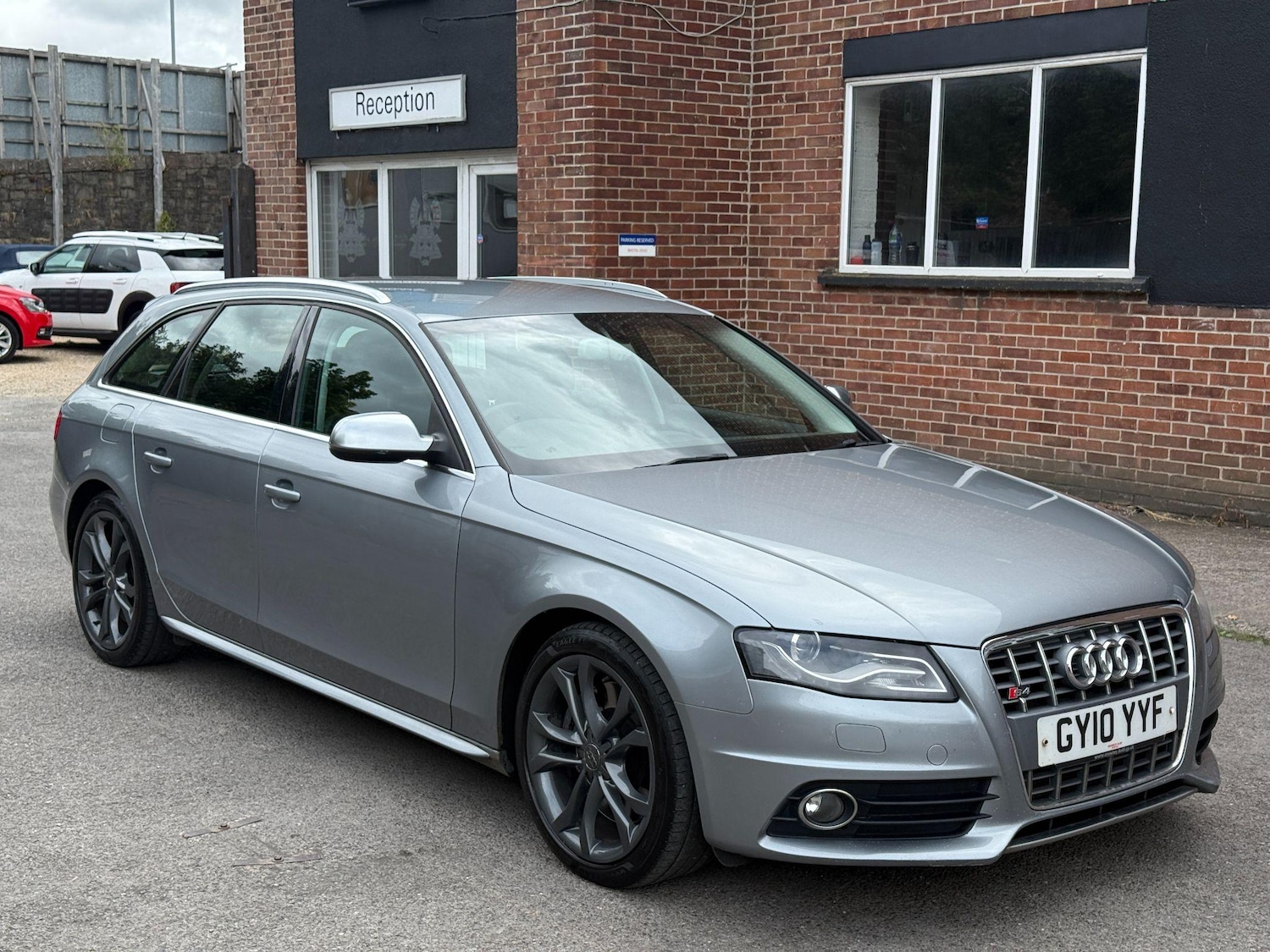 Used Audi S4 Avant 2010 for sale - 76151464: Photo 5