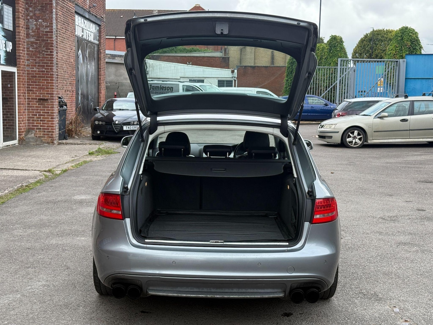 Used Audi S4 Avant 2010 for sale - 76151464: Photo 51