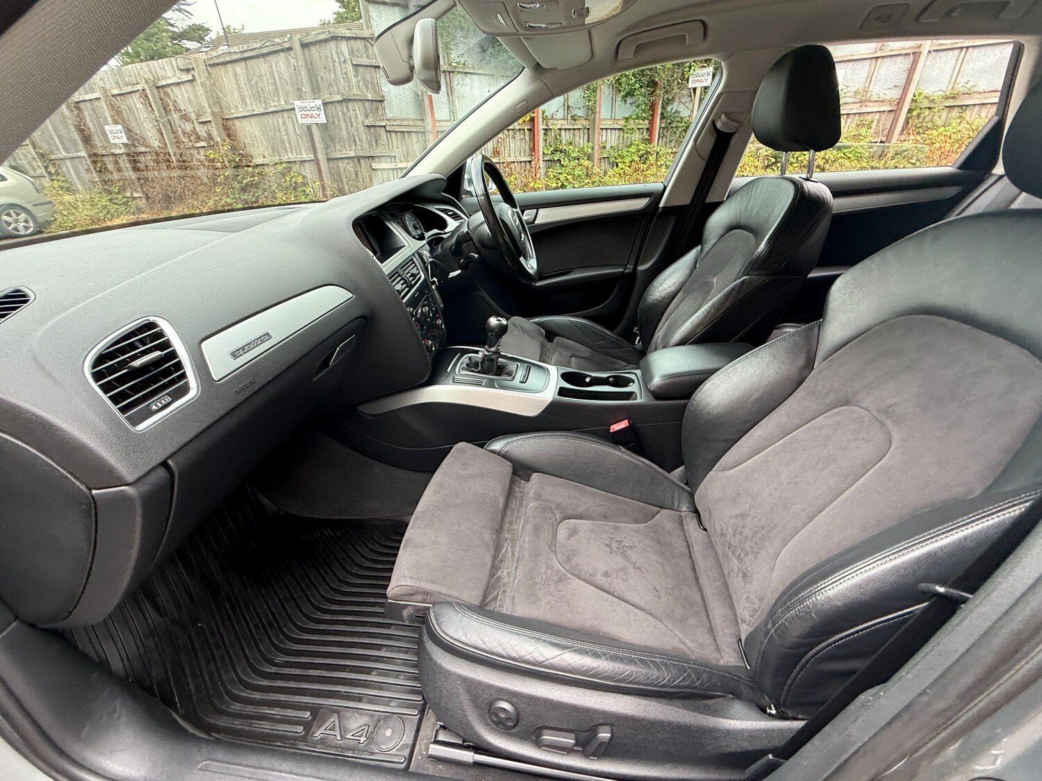 Used Audi S4 Avant 2010 for sale - 76151464: Photo 55