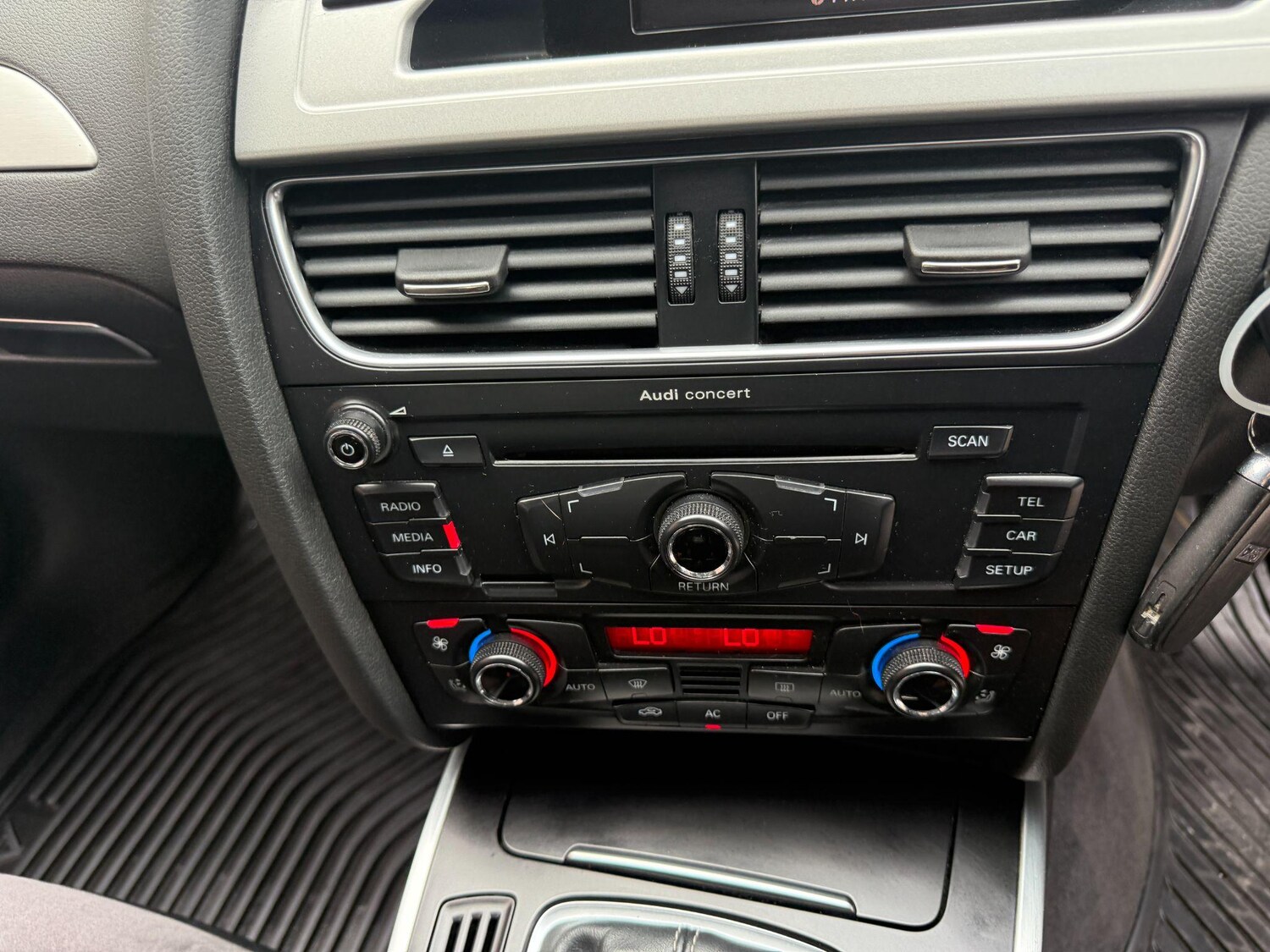 Used Audi S4 Avant 2010 for sale - 76151464: Photo 59