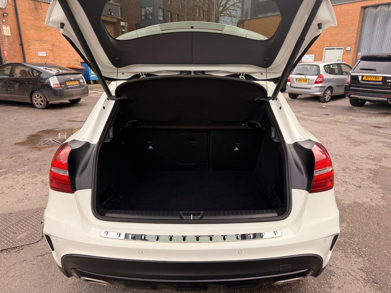 Used Mercedes-Benz GLA 2017 for sale - 77291484: Photo 65