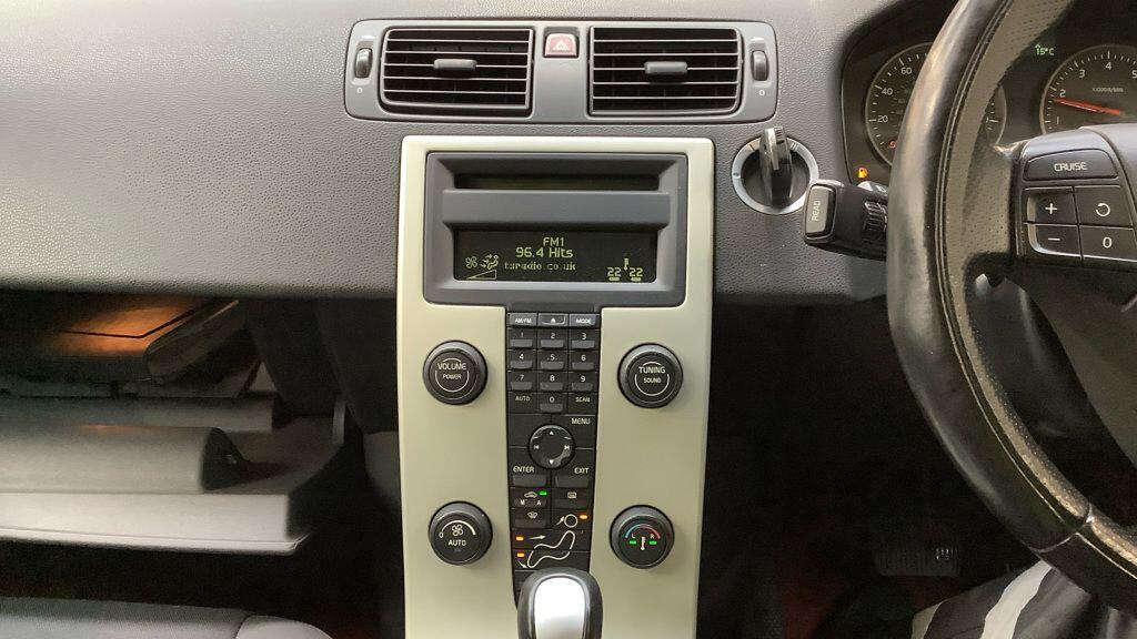 Used Volvo C30 2006 for sale - 76472560: Photo 9