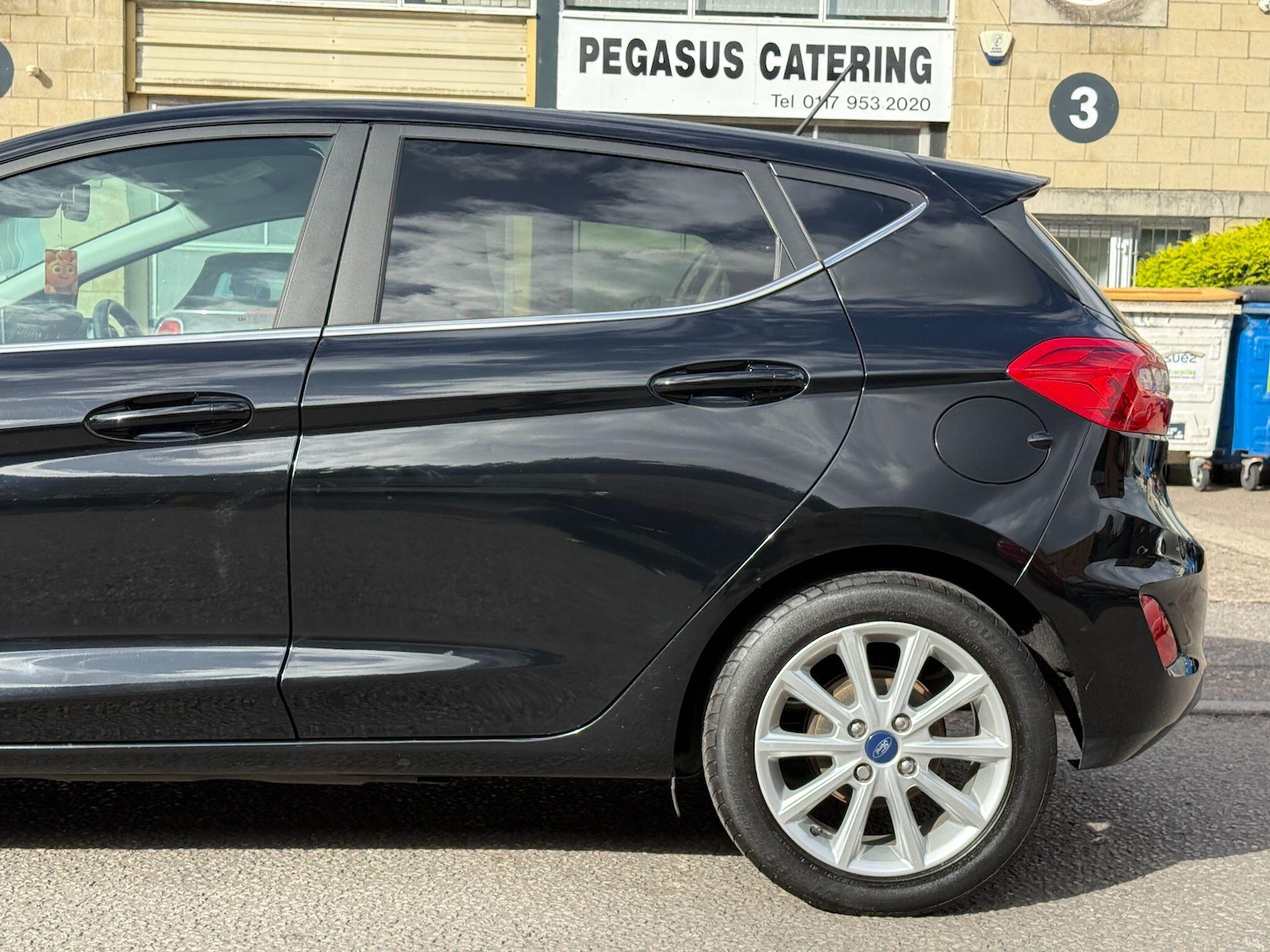 Used Ford Fiesta 2018 for sale - 76151486: Photo 19