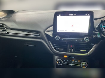 Used Ford Fiesta 2018 for sale - 76151486: Photo
