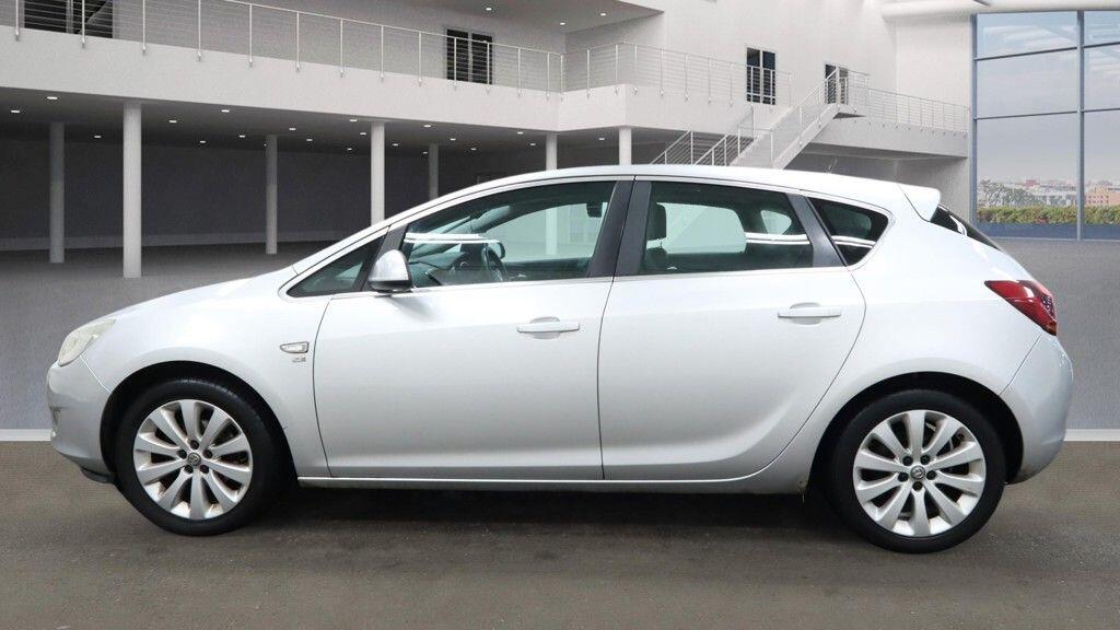 Used Vauxhall Astra for sale - 77495865: Photo 11