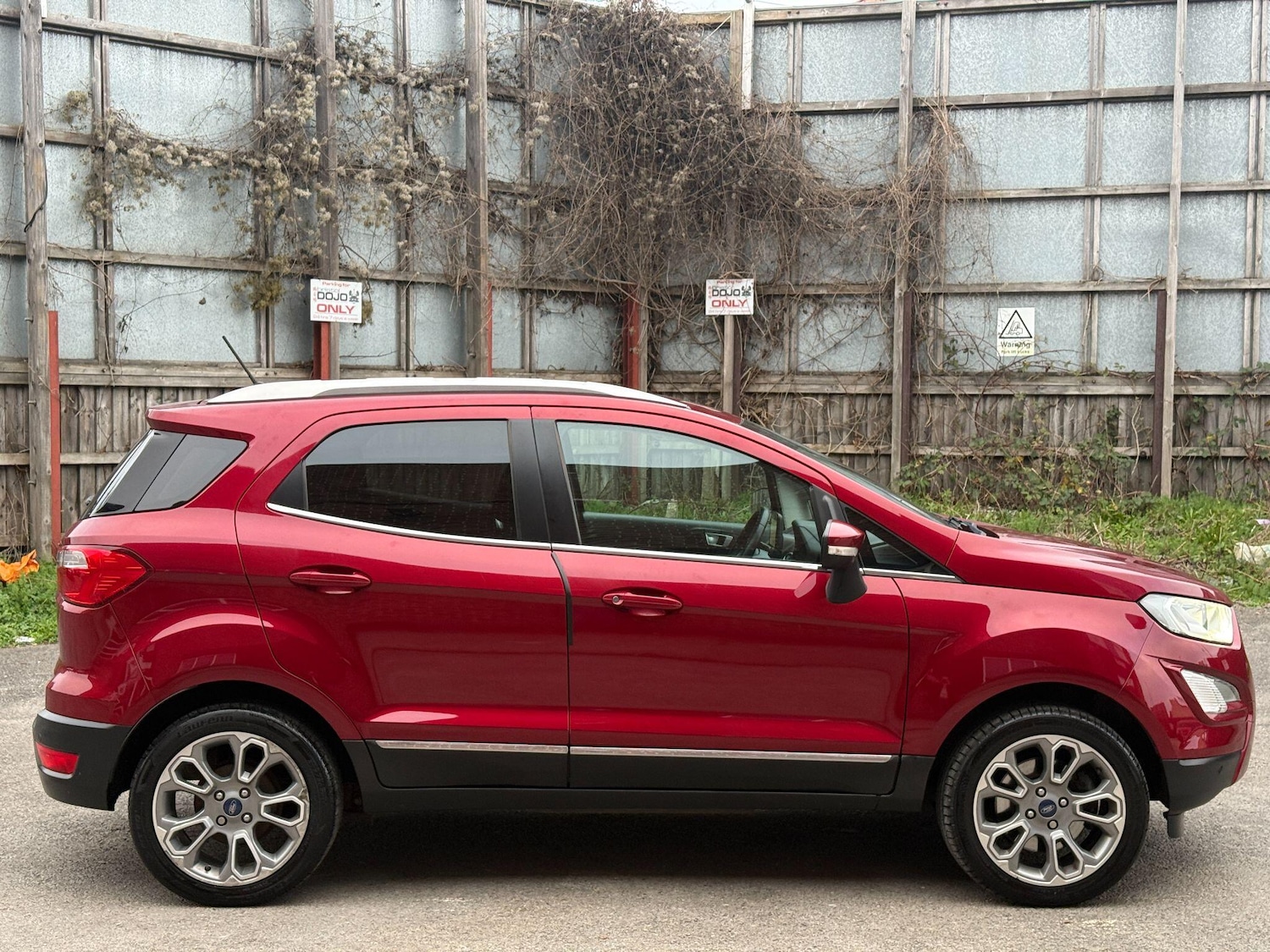 Used Ford Ecosport 2018 for sale - 76801825: Photo 21