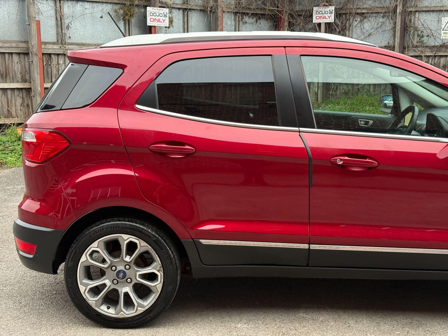 Used Ford Ecosport 2018 for sale - 76801825: Photo 23