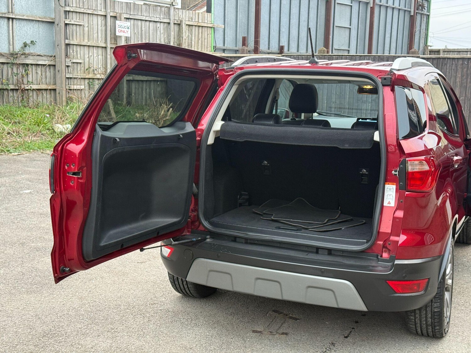 Used Ford Ecosport 2018 for sale - 76801825: Photo 51