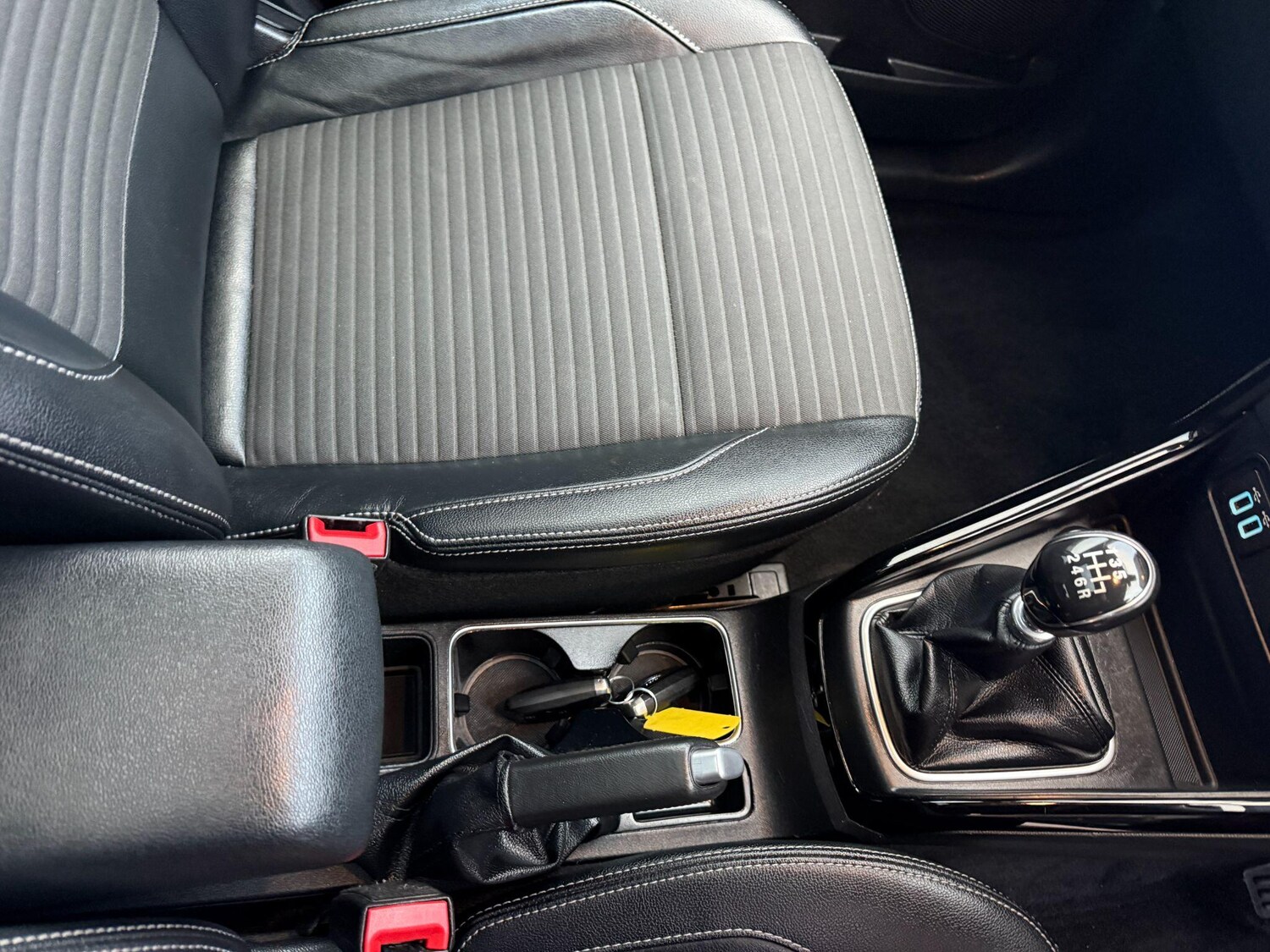 Used Ford Ecosport 2018 for sale - 76801825: Photo 54