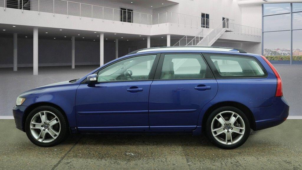 Used Volvo V50 2007 for sale - 77456260: Photo 8