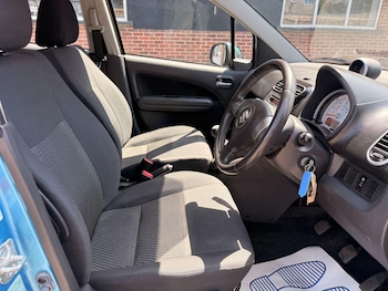 Used Suzuki Splash 2014 for sale - 78999429: Photo