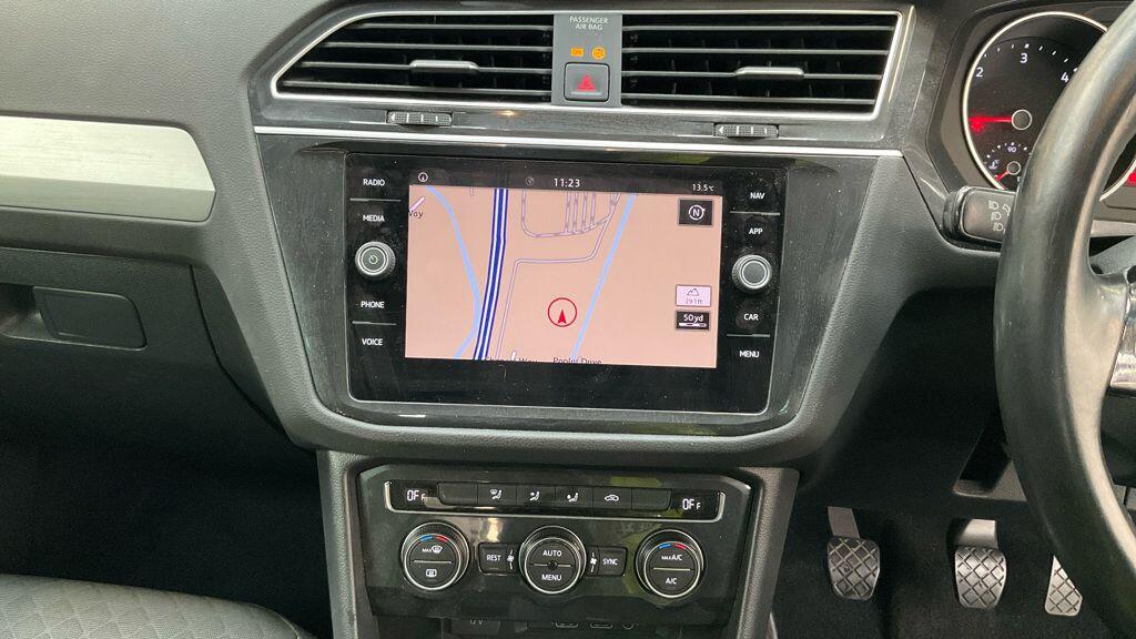 Used Volkswagen Tiguan 2019 for sale - 76457258: Photo 2