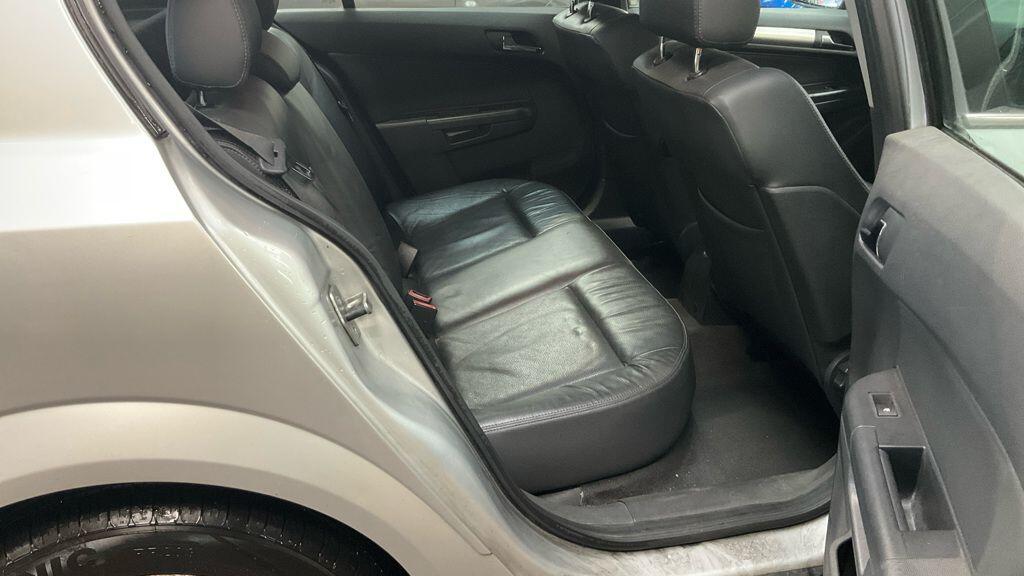 Used Vauxhall Astra 2009 for sale - 76167464: Photo 8