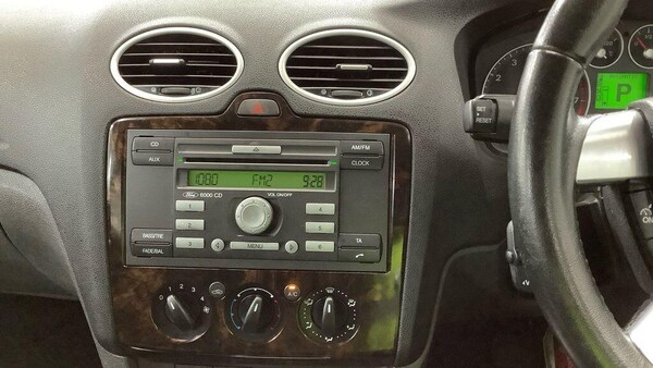 Used Ford Focus 2006 for sale - 76240245: Photo 11