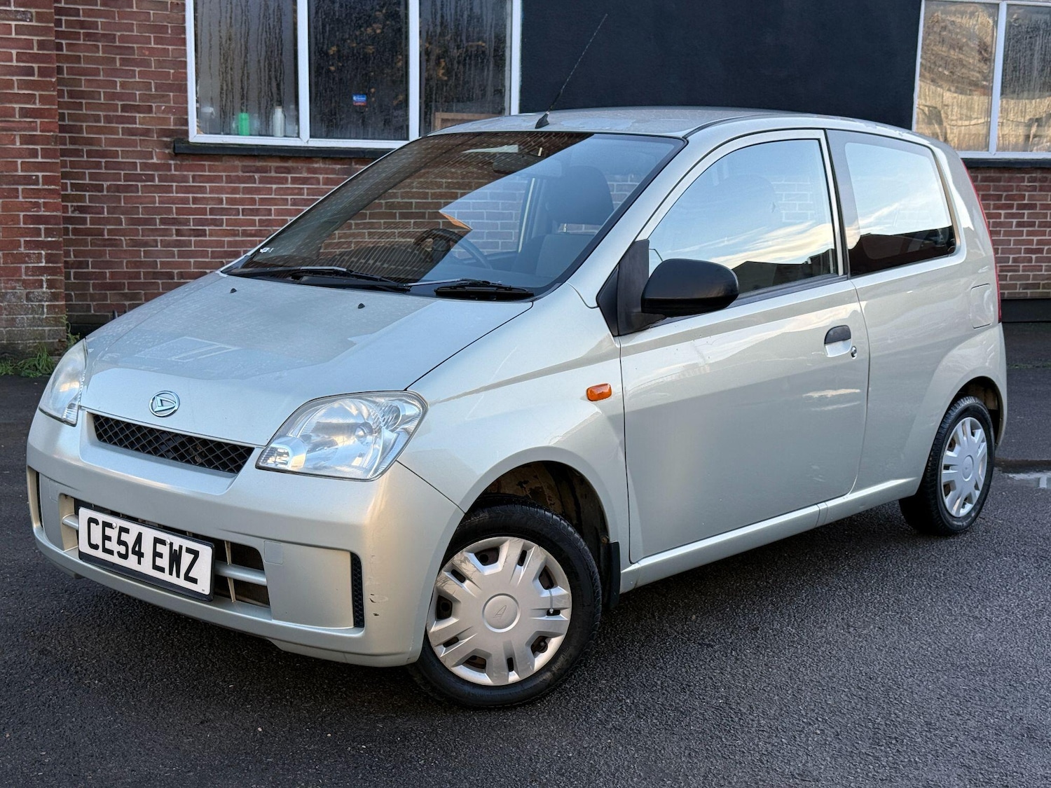 Used Daihatsu Charade 2004 for sale - 76260052: Photo 12