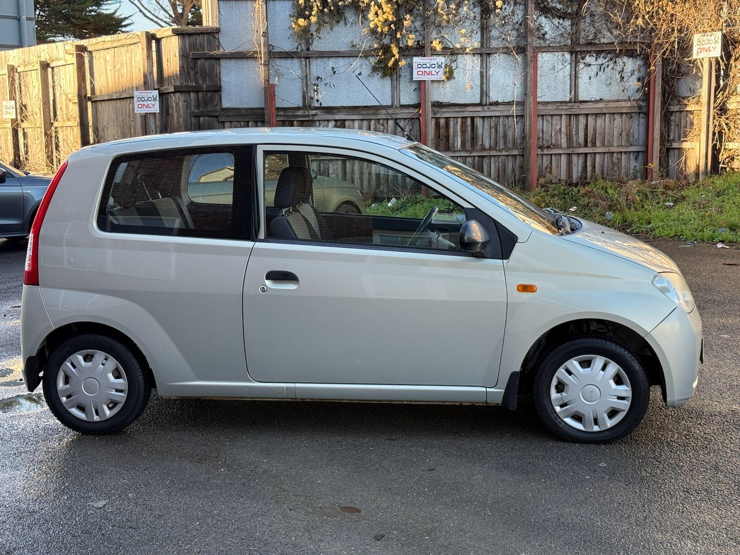 Used Daihatsu Charade 2004 for sale - 76260052: Photo 32