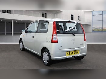 Used Daihatsu Charade 2004 for sale - 76260052: Photo 3