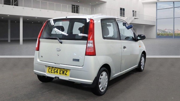 Used Daihatsu Charade 2004 for sale - 76260052: Photo 4
