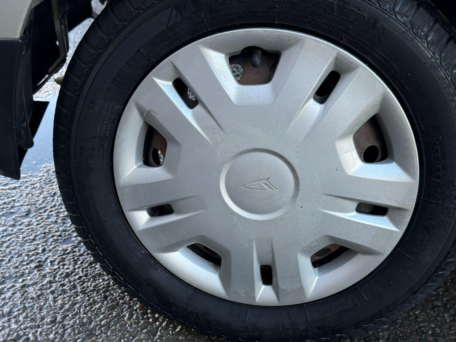 Used Daihatsu Charade 2004 for sale - 76260052: Photo 55