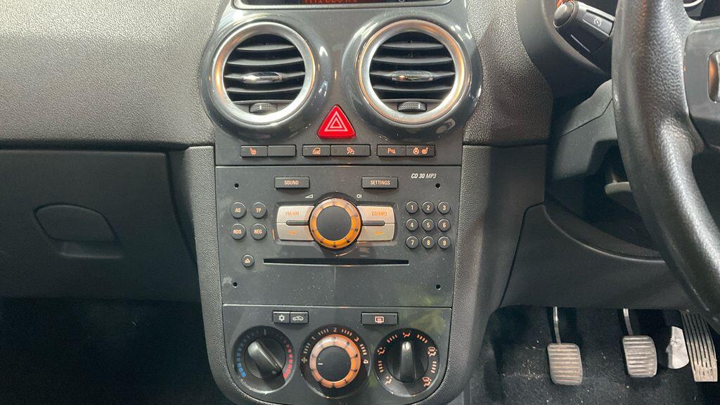 Used Vauxhall Corsa 2012 for sale - 76634019: Photo 11